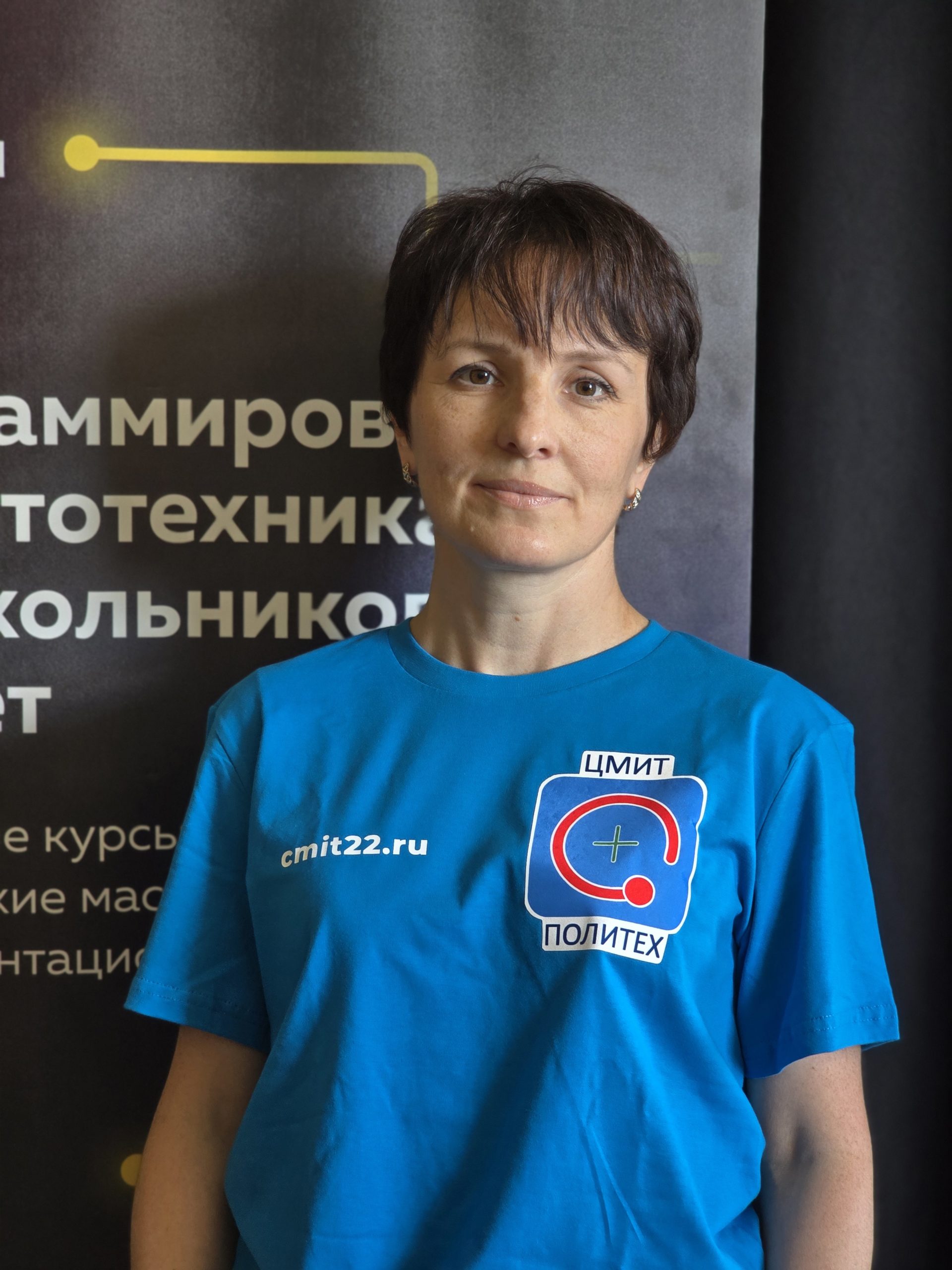 ️ «Сдать ОГЭ и ЕГЭ без паники? Это возможно, если школьника готовят кандидаты наук и преподавали вуза.» ️